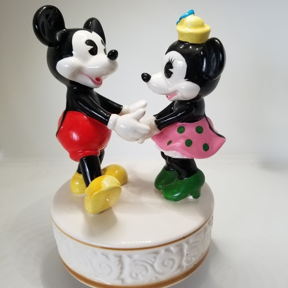 Disney Accents Schmid Mickey And Minnie Music Box Poshmark